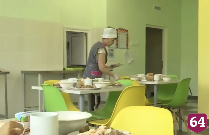 В саратовских школах питание стало вкуснее и полезнее