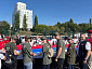 На набережной Саратова развернули 140-метровый триколор